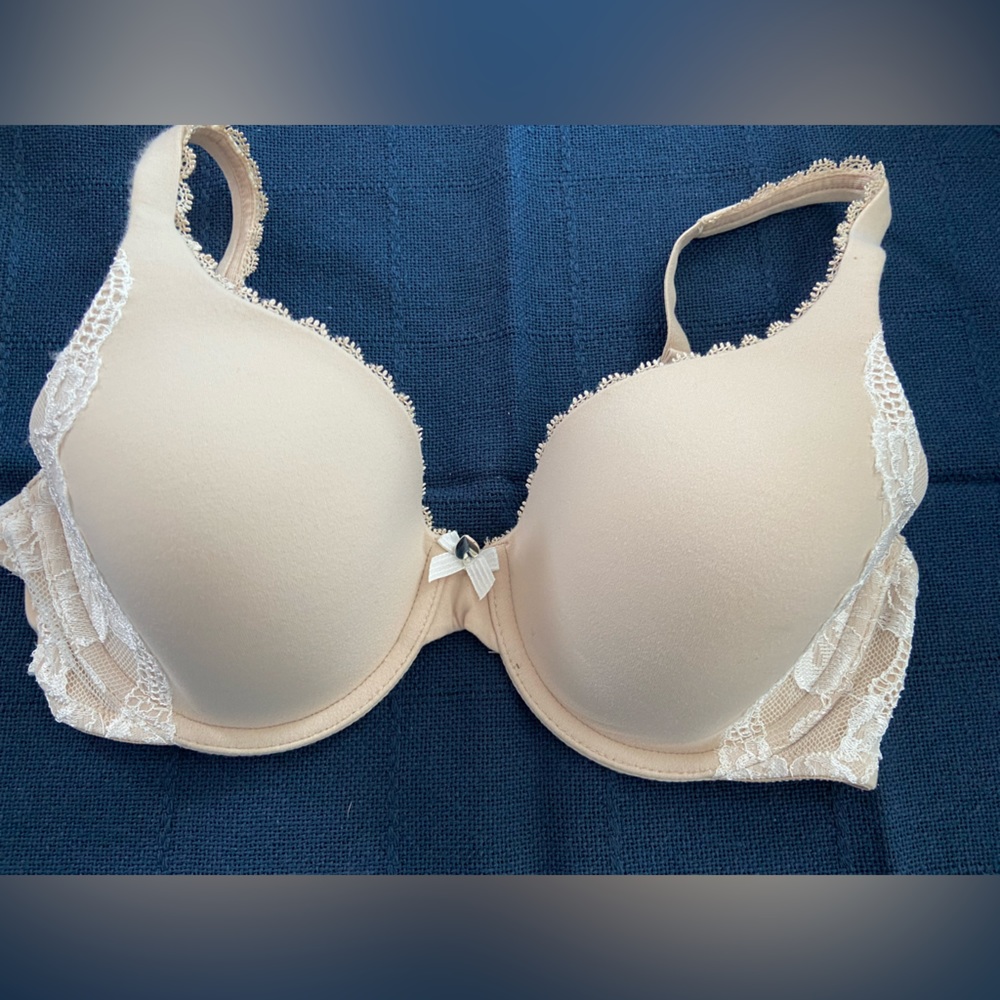 Vs Bra 34d - image 1